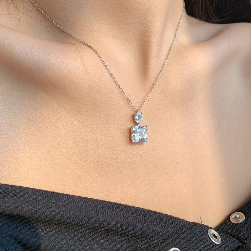 Elvira Halo Necklace | Sterling Silver | Tarnish Proof